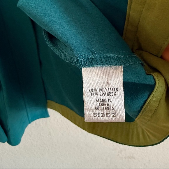 Zenergy by Chico’s Women's Teal and Green Jacket size 2 lightweight athletic - Picture 5 of 8